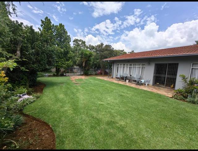3 BEDROOM HOUSE FOR SALE IN VANDERBIJLPARK SW 5